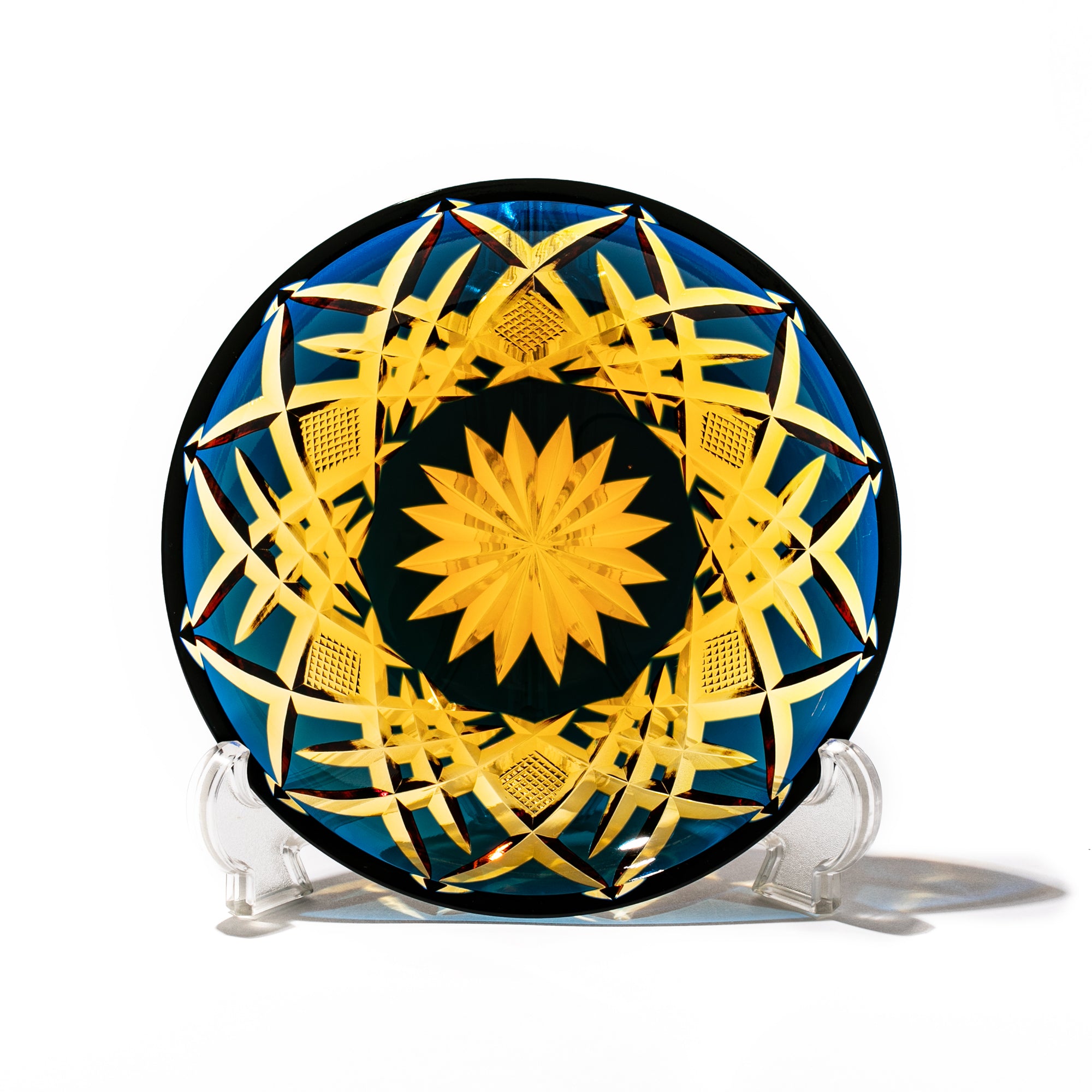 江戸切子 伝統工芸士 木村泰典 作 矢来魚子紋 平皿 琥珀ルリ ｜江戸