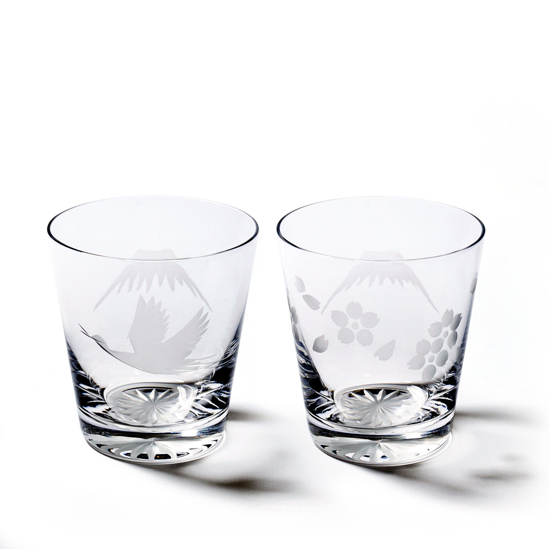 江戸切子　富士山に鶴・桜　オールドグラスペア　透き【名入れ無料】