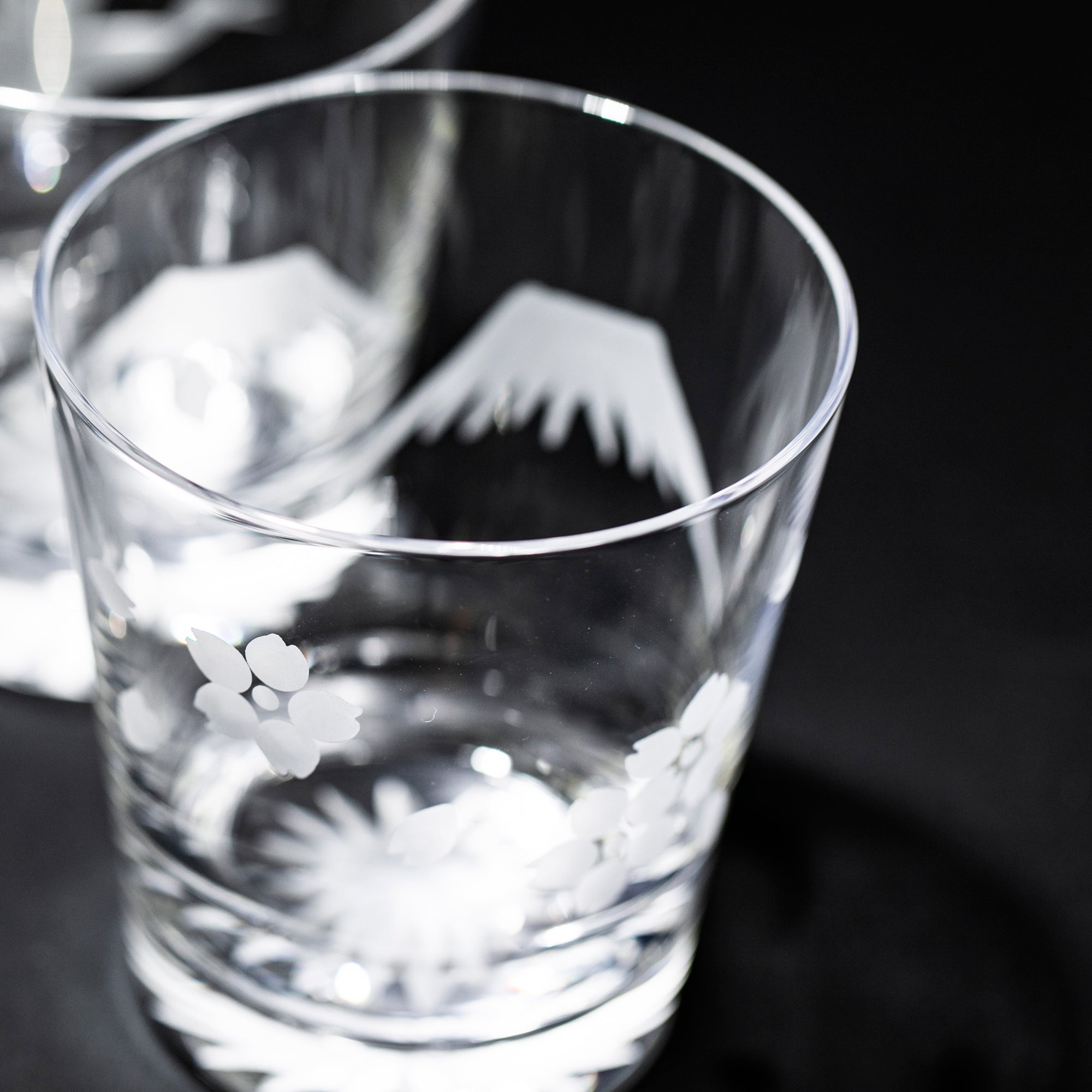 江戸切子　富士山に桜　オールドグラス　透き【名入れ無料】