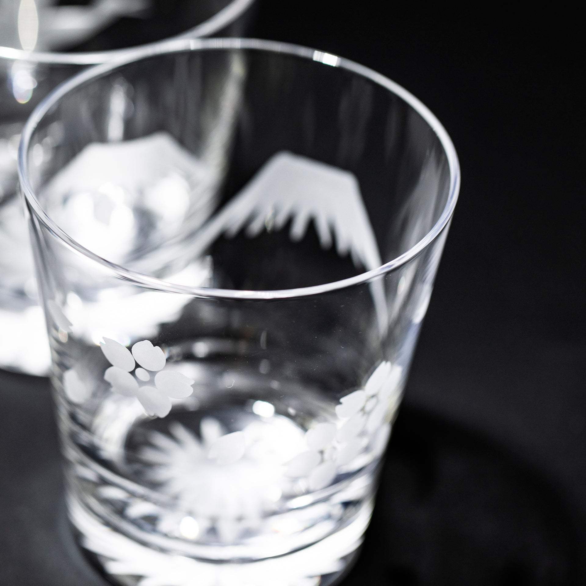 江戸切子　富士山に桜　オールドグラス　透き【名入れ無料】