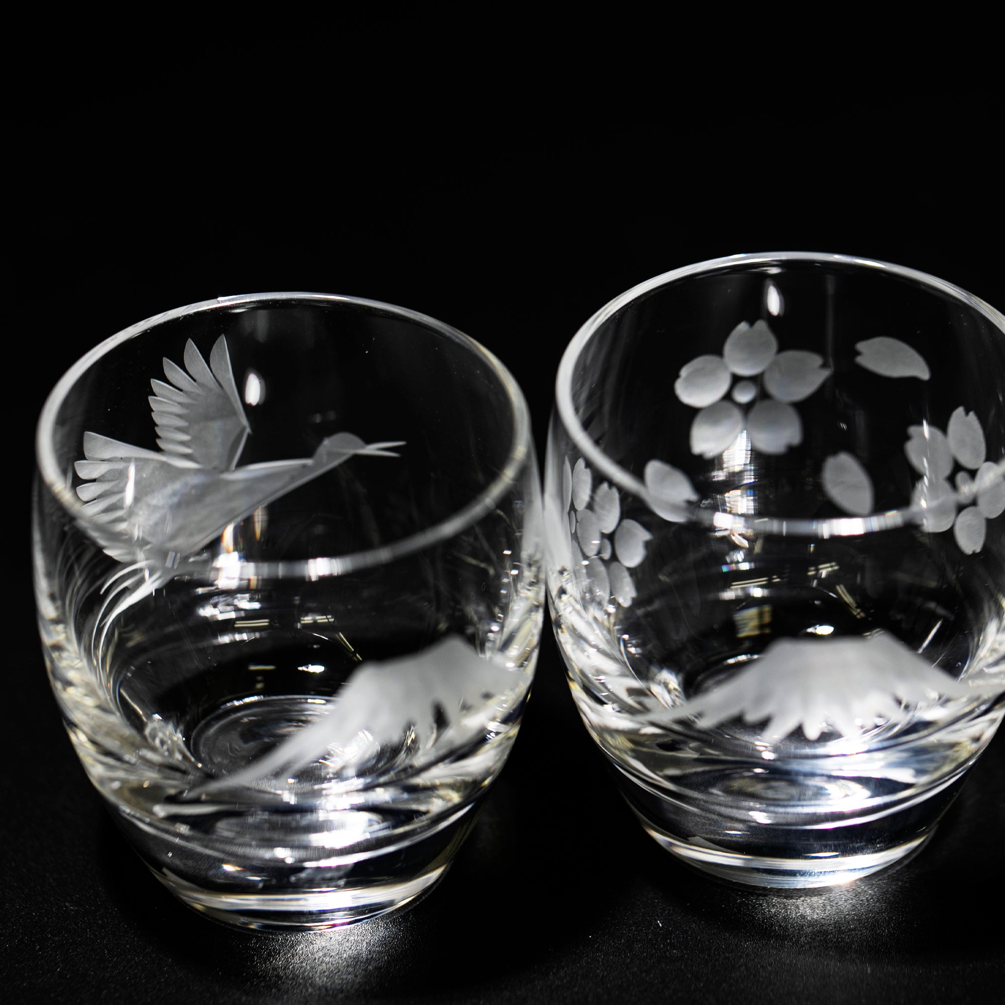 江戸切子　富士山に鶴・桜　冷酒グラスペア　透き